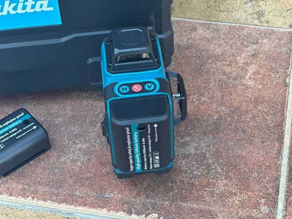 Лазерный уровень 4D 16-линейный нивелир Makita в кейсе 16 лучей на 360