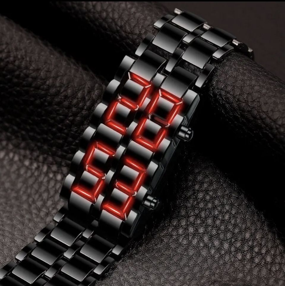 Чоловічи наручні годинники Lava зі світлодіодним цифровим браслетом