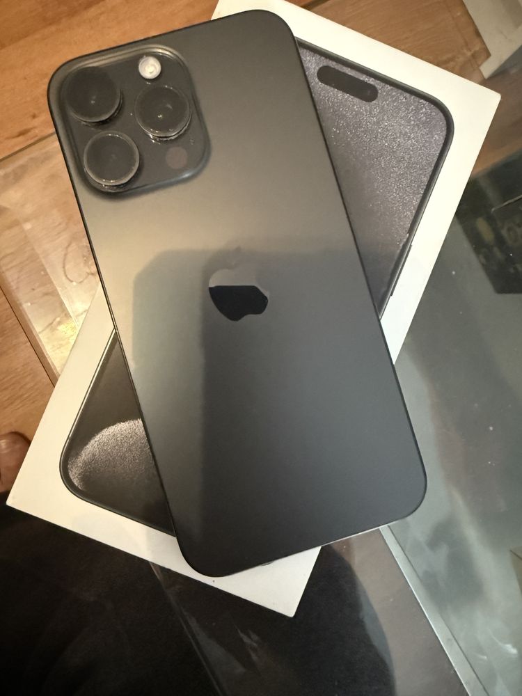 IPhon 15 promax 512 GB bez rysy idealny stan