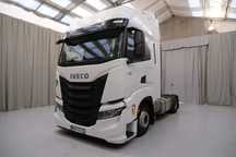 Iveco AS 440 S49 S-Way
