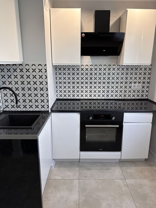 Nowoczesna kawalerka blisko centrum ul. Skrzyneckiego