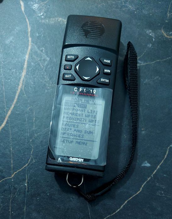 GPS навігатор Garmin 12 channel