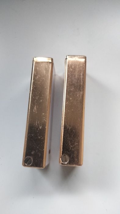 2 isqueiros vintage coleção