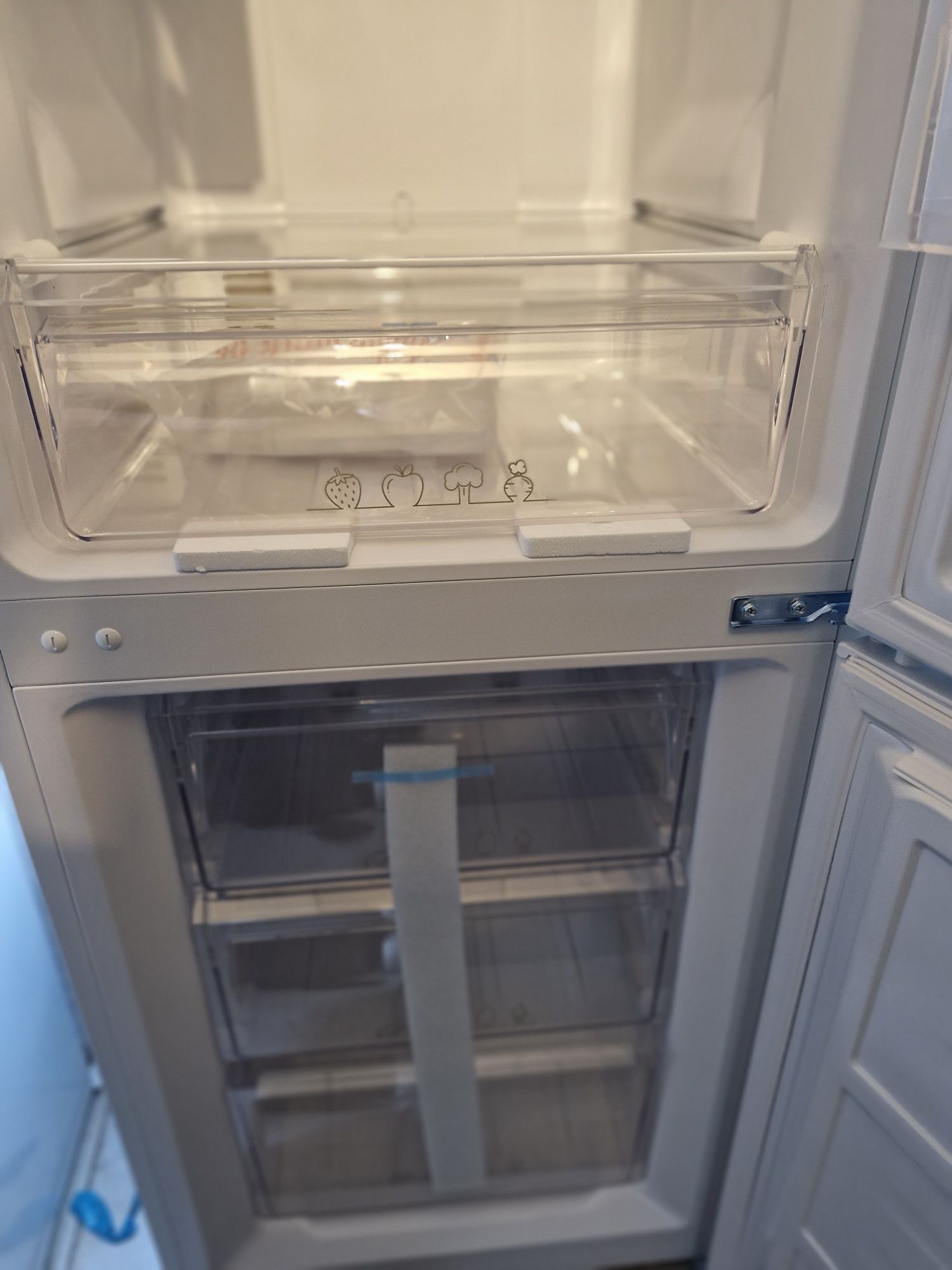 Frigorífico combinado kunft