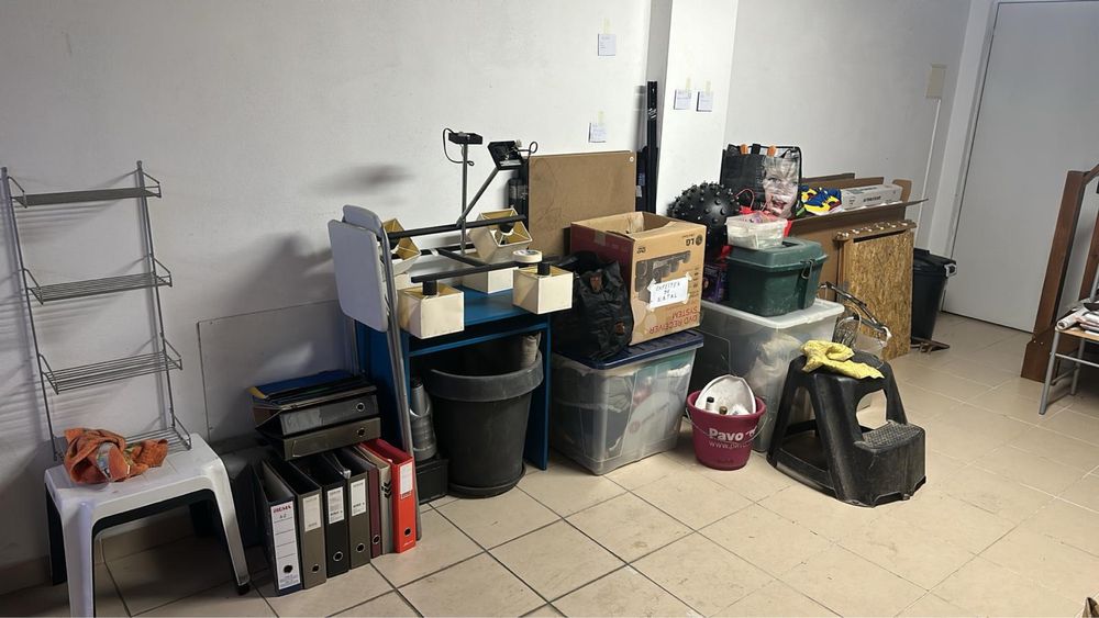 Dossier / material escritorio