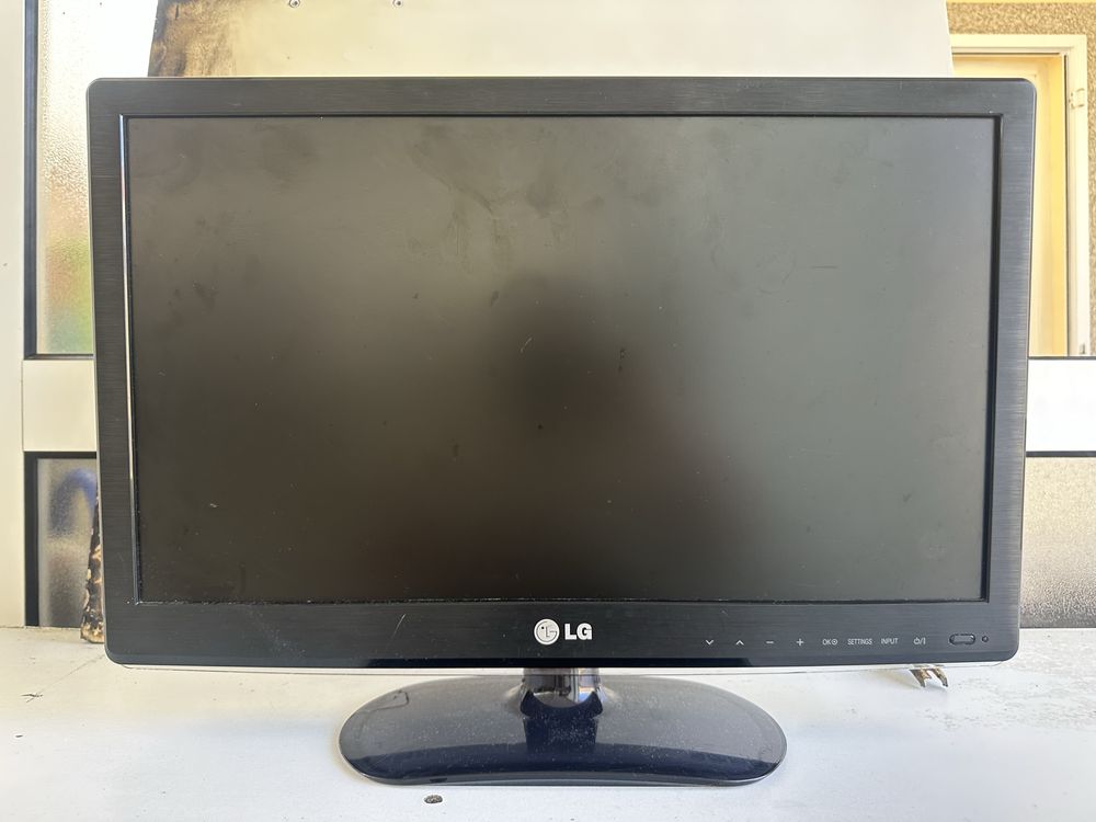 Tv olg 2013 22” Led