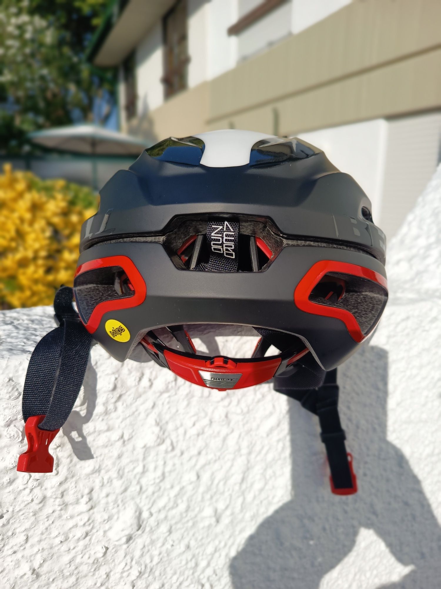 Capacete Bell Z20 aero mips