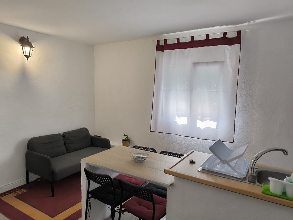 T1 Mobilado e equipado