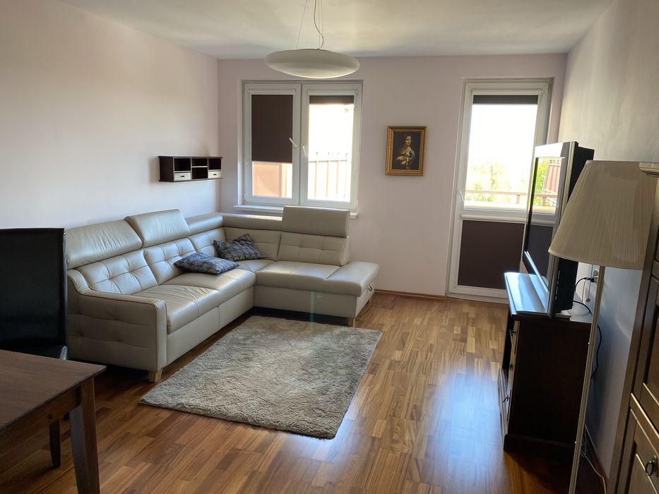 Mieszkanie 39m2, bez pośrednika, 2200zł calość.