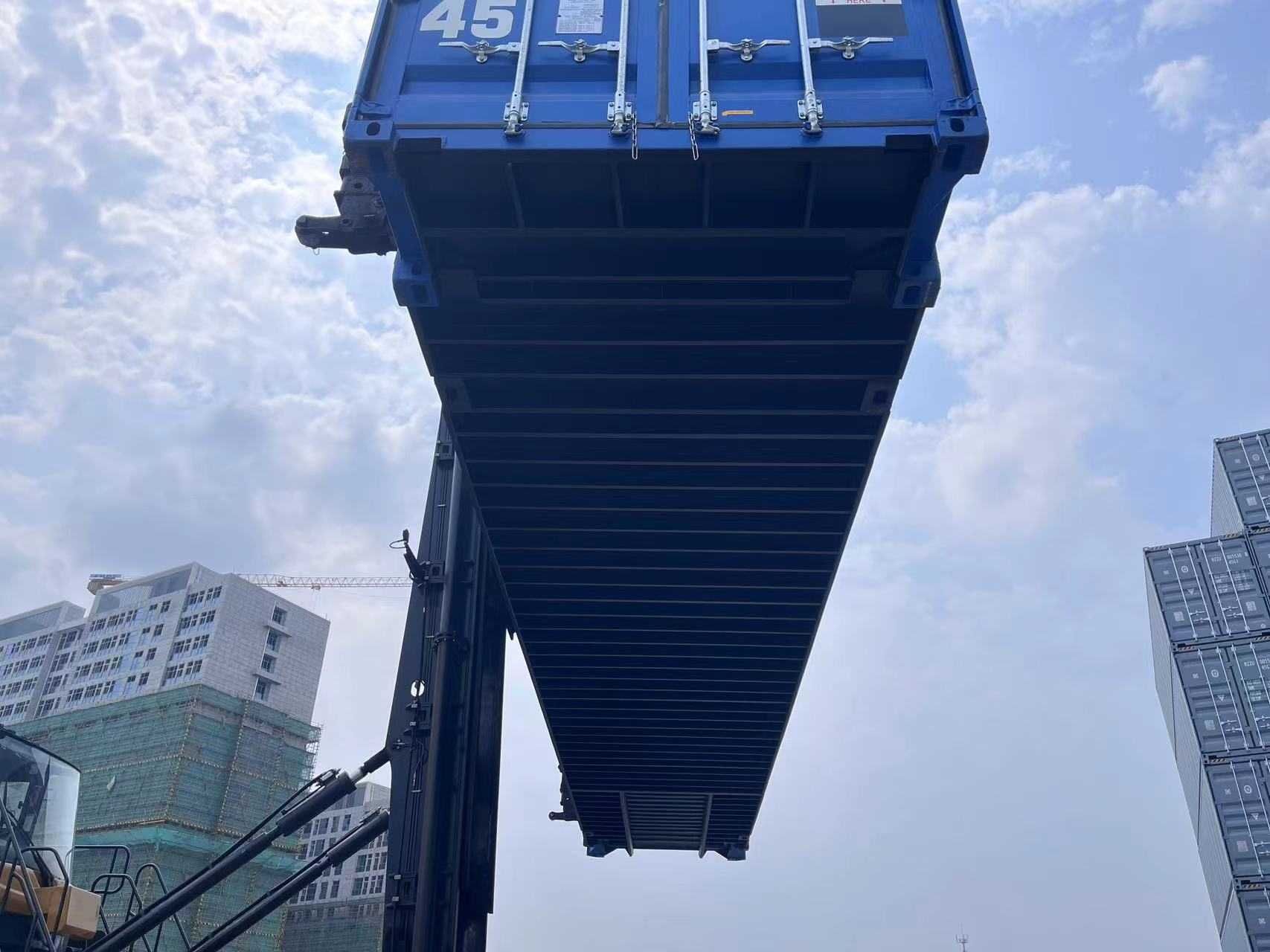 Kontener morski,  45 hc najdłuższy 13.6 metra pallet wide