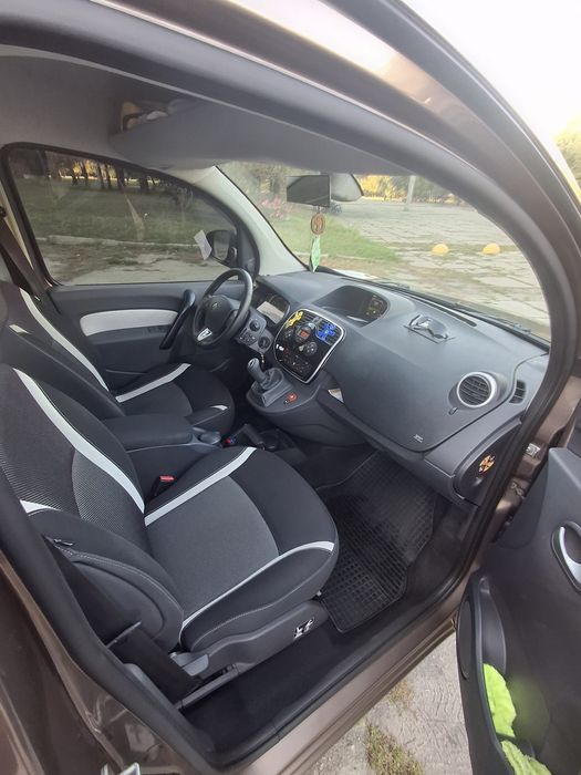 Рено  Кенго 2  Пасажир