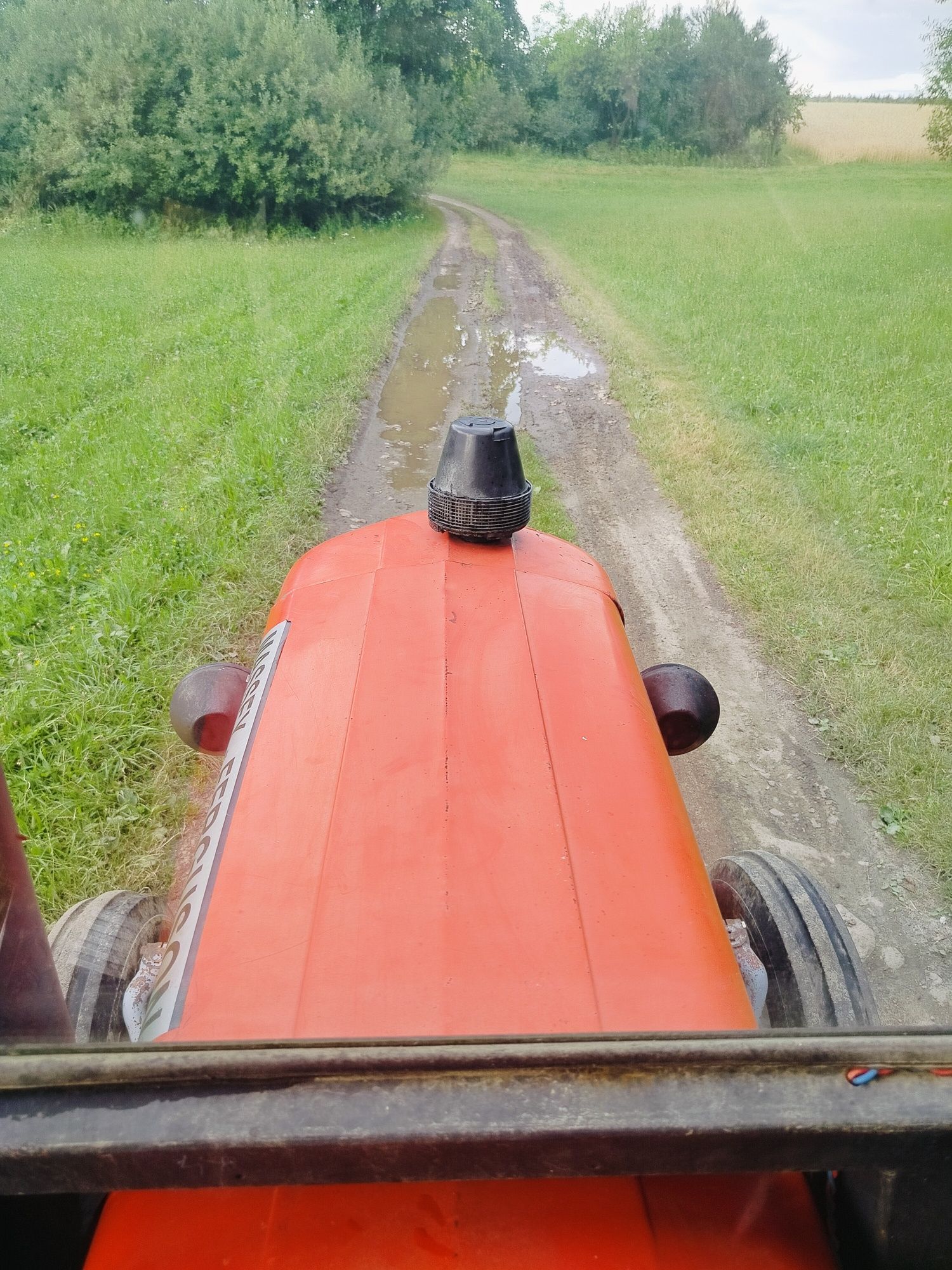 Ciągnik Massey Ferguson 65 wspomaganie, nowe opony 4perkins 255 ursus