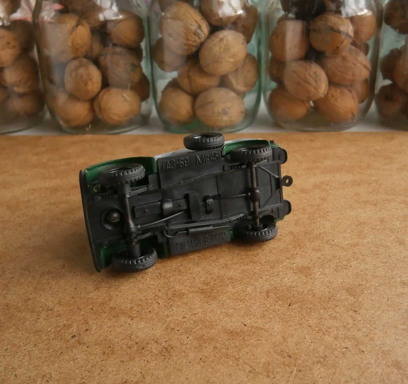 КамАЗ 5511 Самосвал ГАЗ 69 Москвич 412 Такси модель СССР 1:43