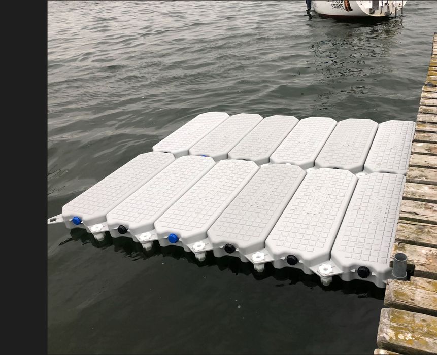 pływaki na pomost 270pln m2