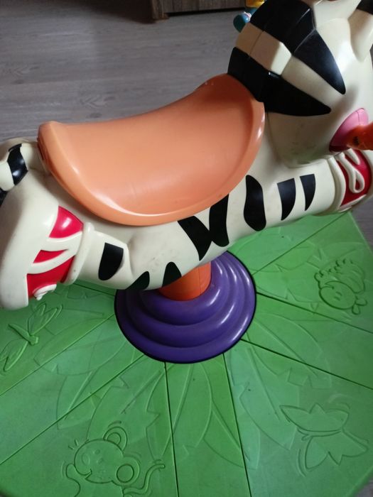 Skoczek zebra Fischer Price