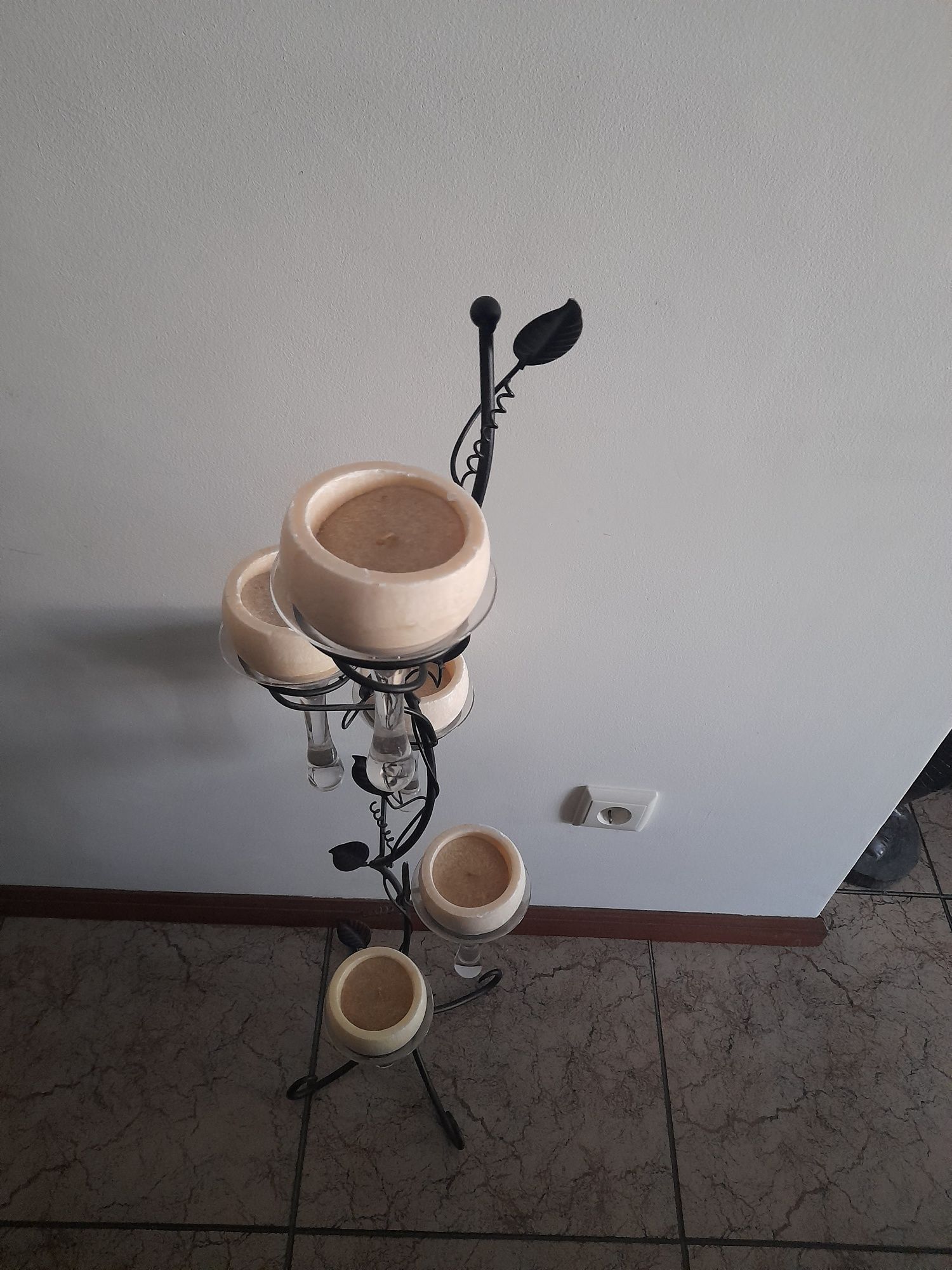 Adorno com velas