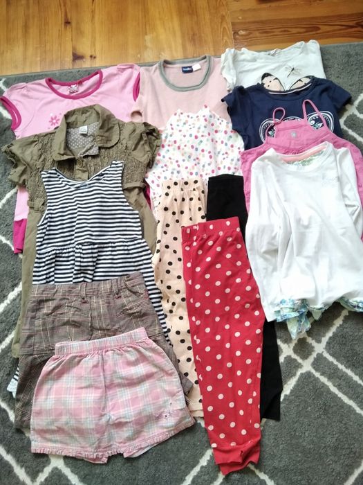 Paka ubrań dla dziewczynki 110/116