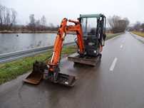 Hitachi ZAXIS  Minikoparka HITACHI ZAXIS ZX18-3 1,8t 2462 mth sprowadzona