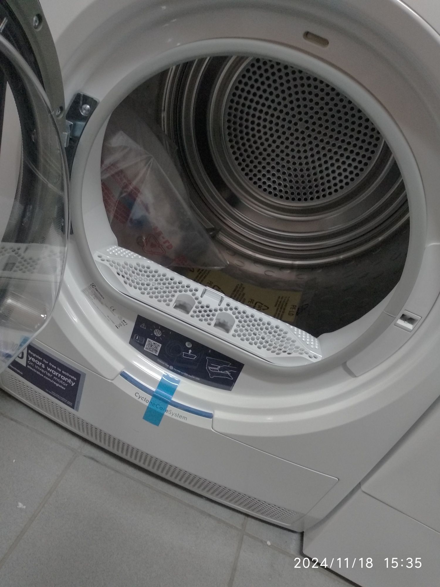 OUTLET Janki ul Wspólna 6 Suszarka Electrolux 900 EW9HEU478R