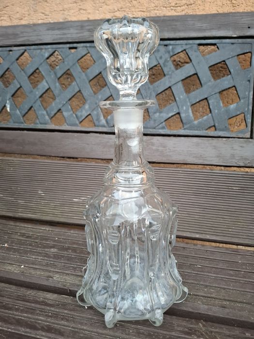 Karafka  Wiktoriańska  na  alkohol