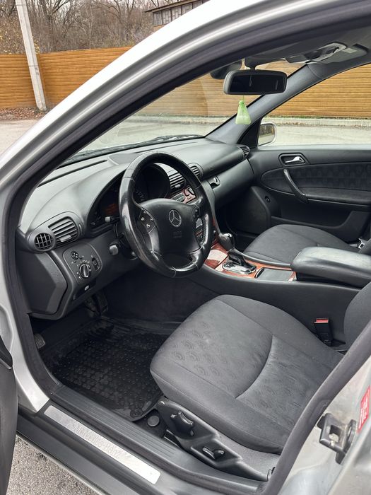 Продам Mercedes - Benz C220 2003 , мерседес , мерс , merecedes