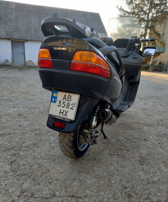 Suzuki burgman 650