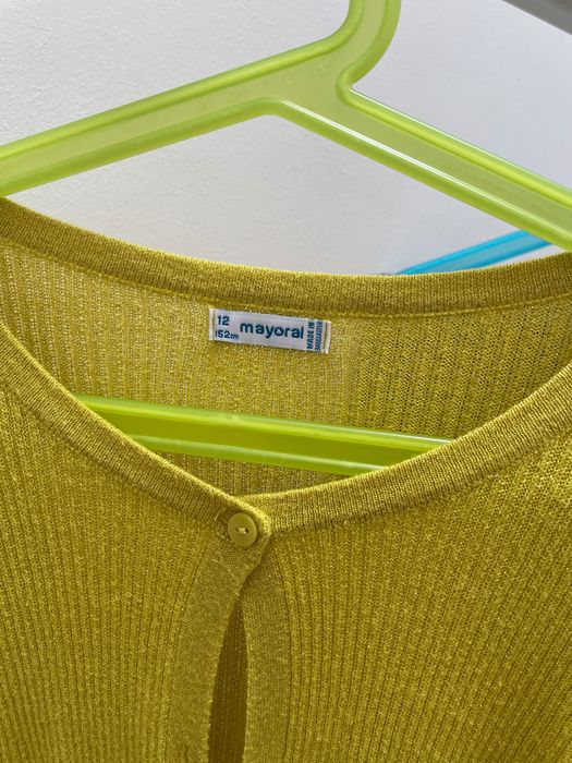 Saia com efeito de pele + Camisola de malha fina. Entre 8 e 10 anos