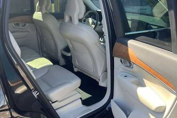 Volvo XC90 2021 гібрид 2.0 ідеальний стан