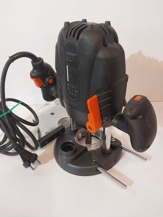 фрезер DNIPRO - M ER-160S