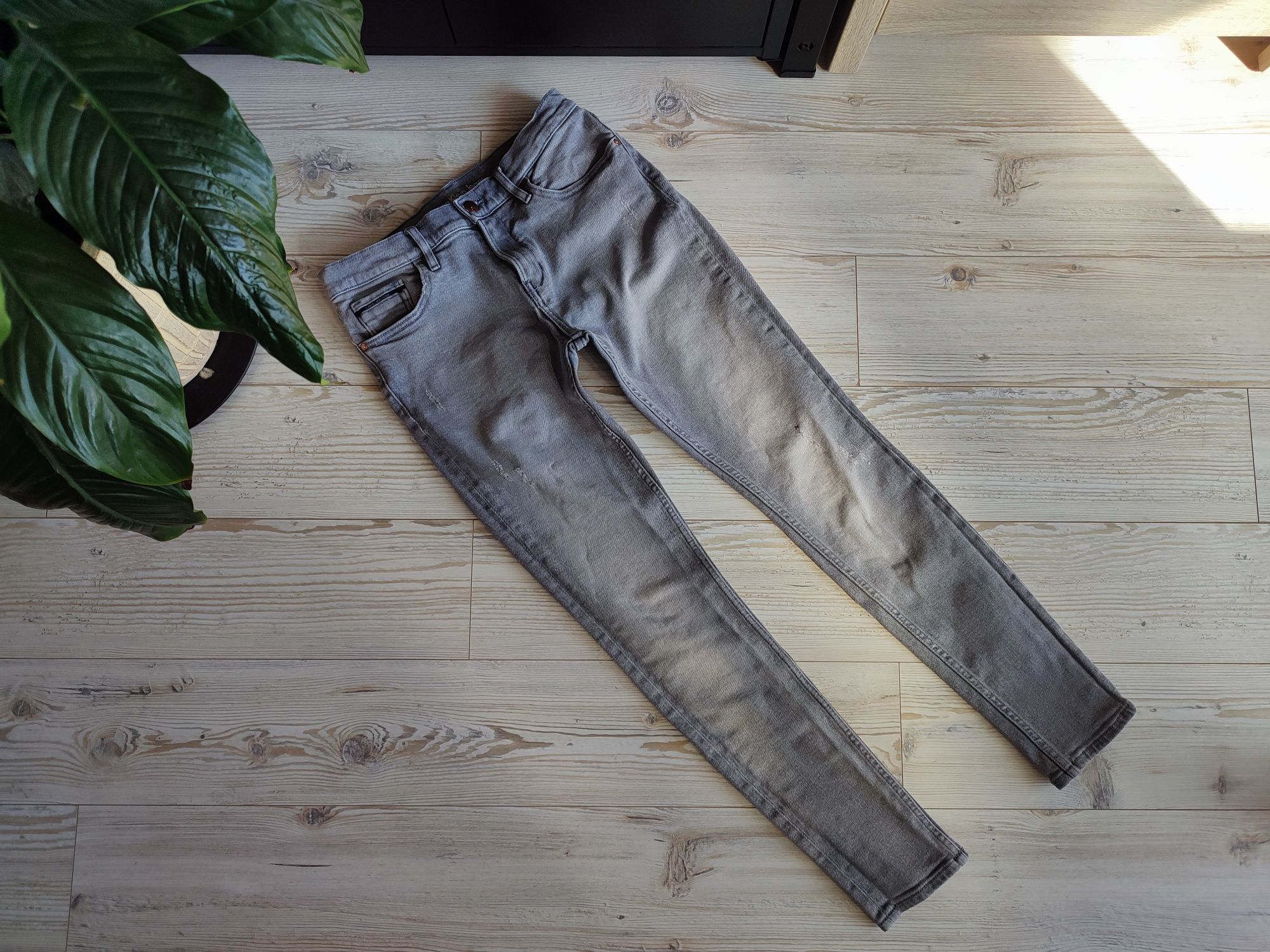Calvin Klein Jeans szare Skinny High Rise r. 28/32