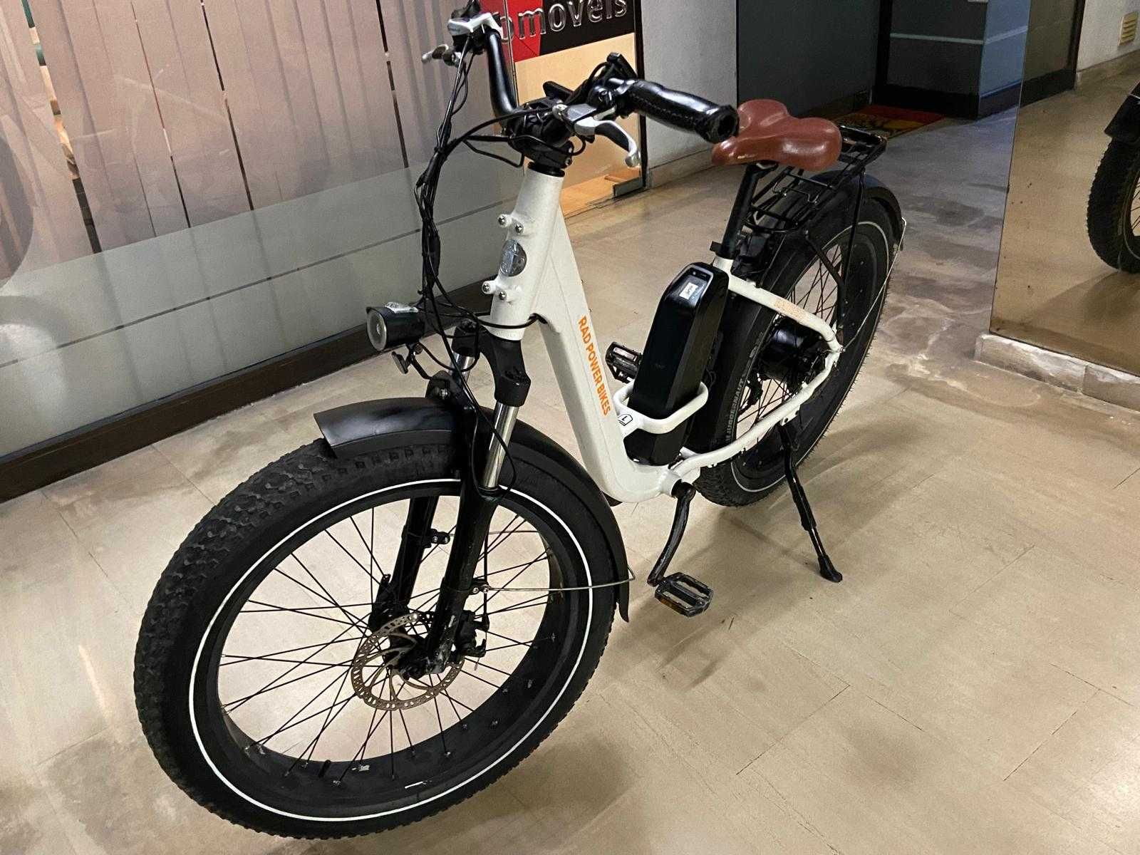 Bicicleta Elétrica totalmente revista. 60 KMS autonomia .