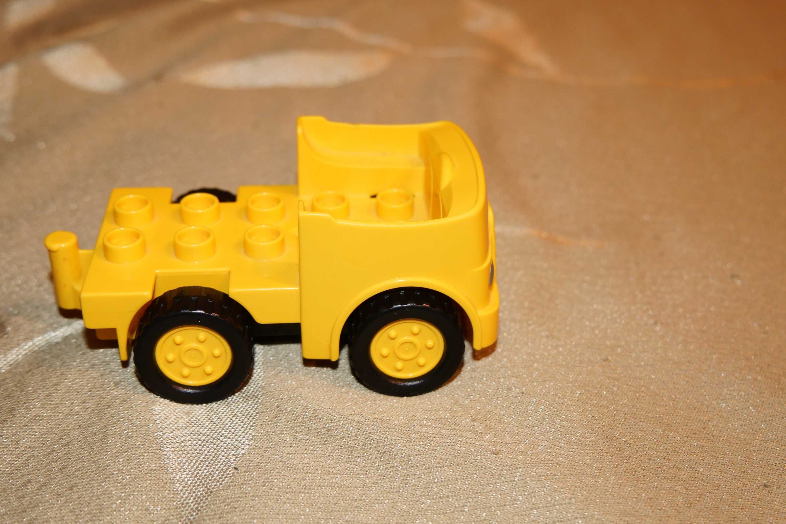 Lego Duplo ciężarówka tir laweta auto żółte z zestawu 95462 unikat
