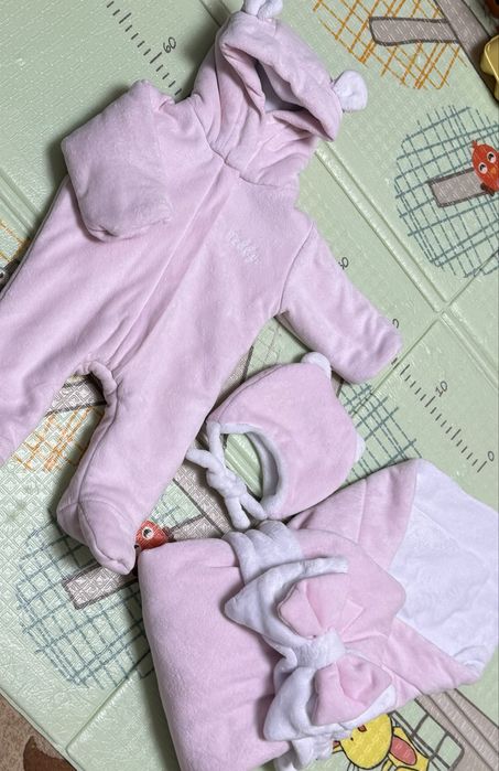 Набір на виписку, комбінезон, конверт на виписку