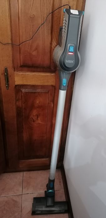 Aspirador vertical VAX Cordless SlimVac
