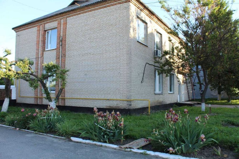 Оренда виробничо-офісної будівлі у м. Літин траса Вінниця–Хмельницький