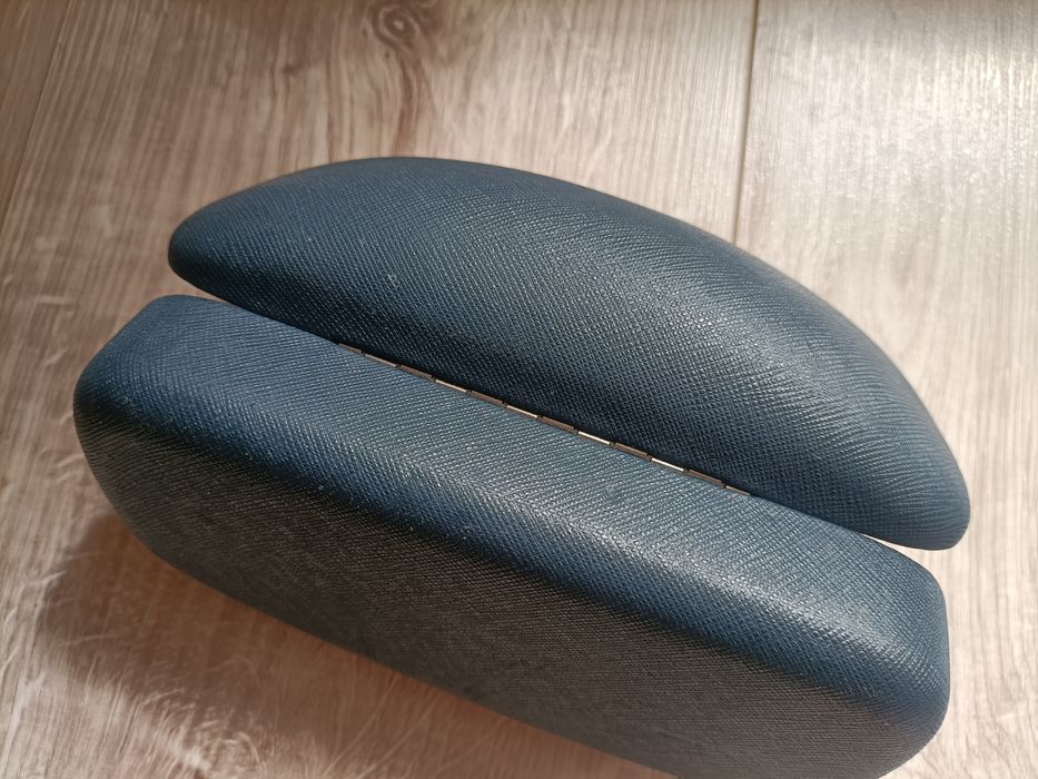 Nowy pokrowiec na okulary ZARA