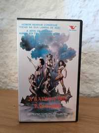 Filme VHS A Rainha dos Bárbaros (Barbarian Queen)