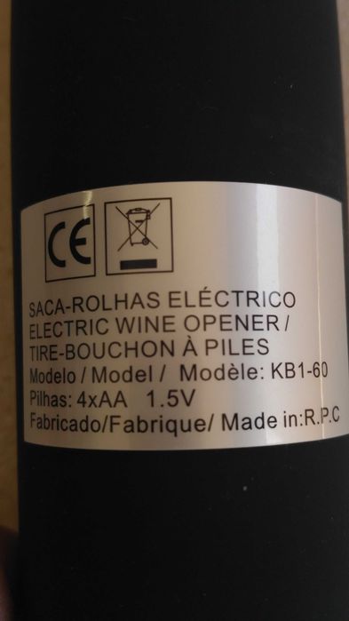 Saca-rolhas a Pilhas