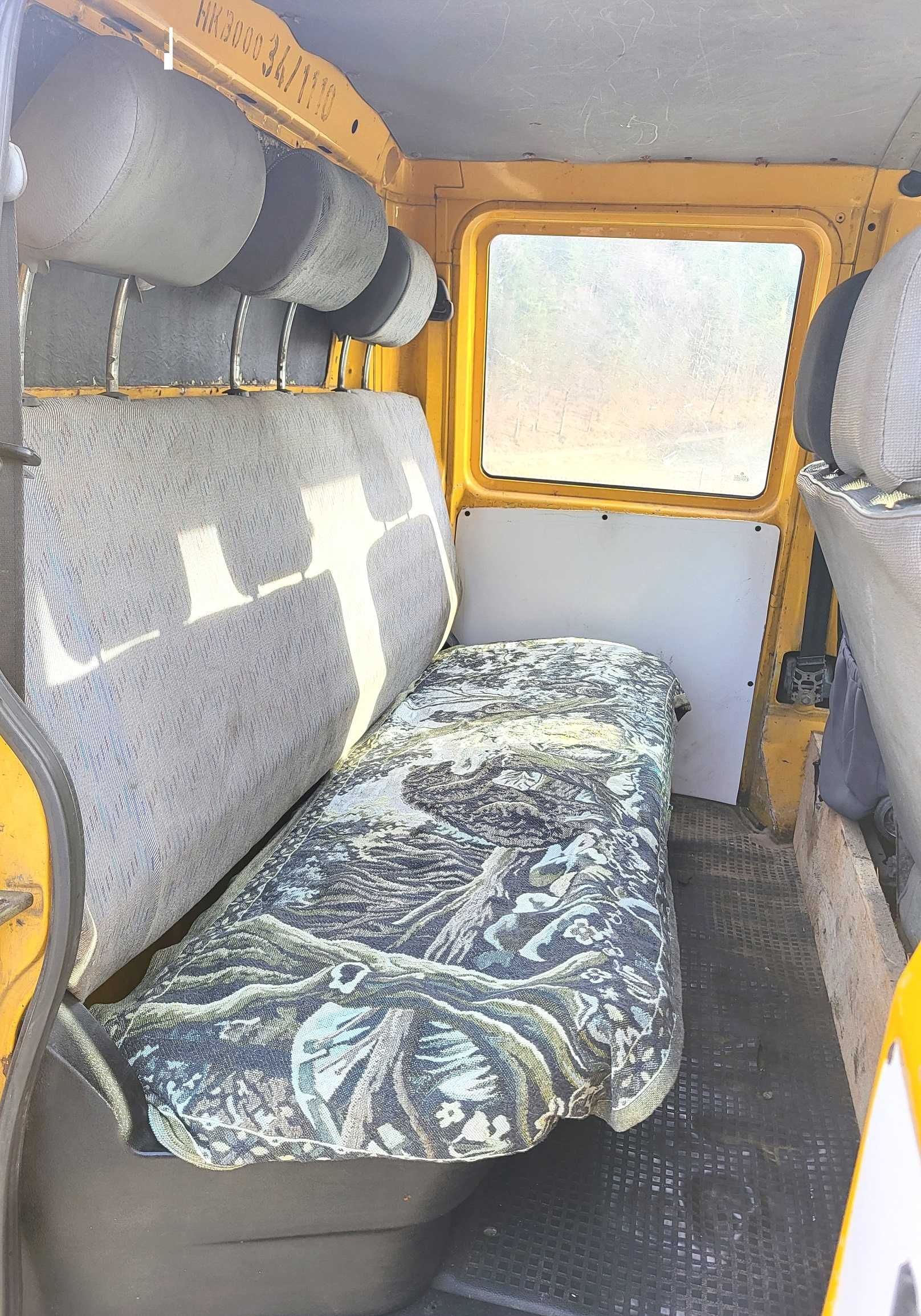 Volkswagen Transporter T4 Doka 1,9 TD 6 osobowy brygadówka