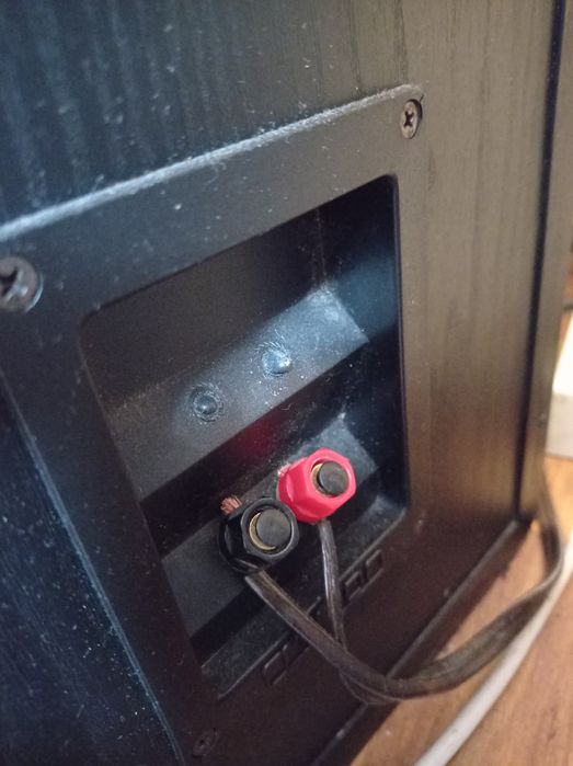 Kolumny podłogowe MISSION 703