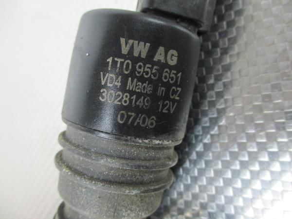 Motor de esguicho VOLKSWAGEN Passat (3C2)