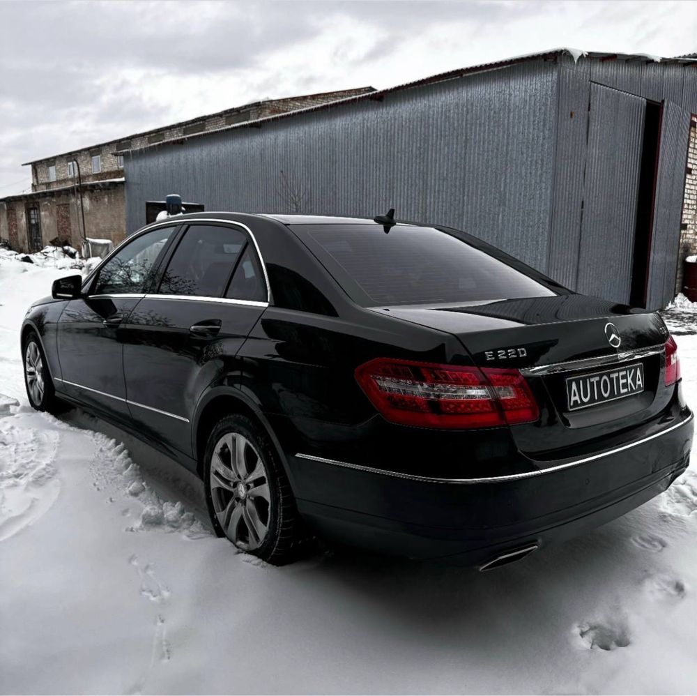 Туманка Хром w212 Авторазборка Мерседес w211 w212 w213 w163 w164 w166