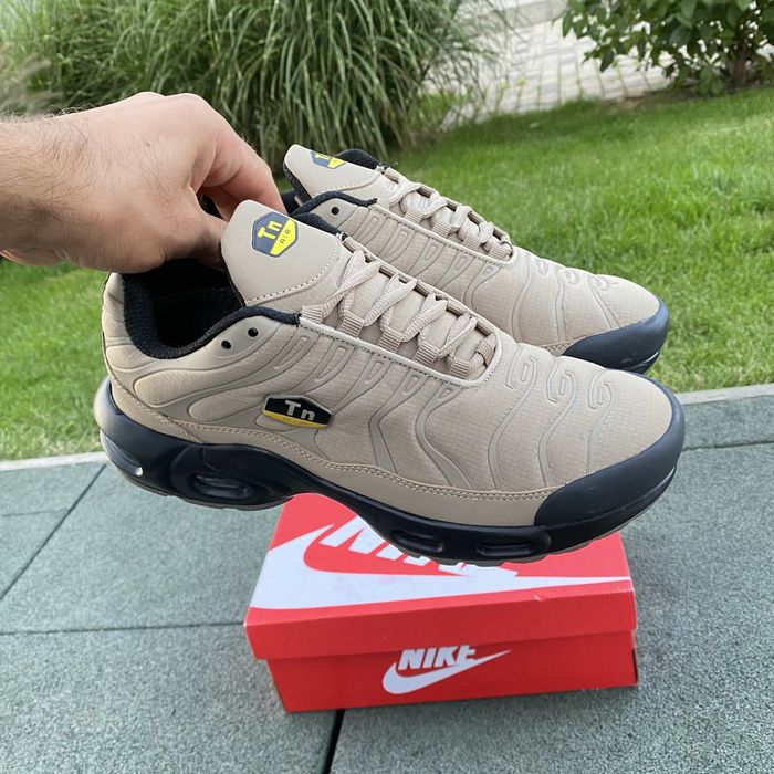 Кроссовкі NlKE Tn+ Термо сезон Осін Зима свет коричнова