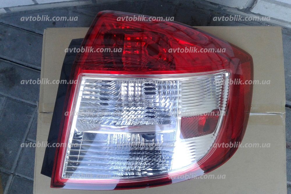 Задний фонарь Suzuki Grand Vitara, SX4, Jimny левый, правый, фара