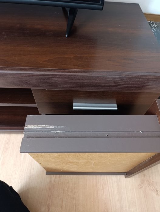 Szafka RTV pod telewizor