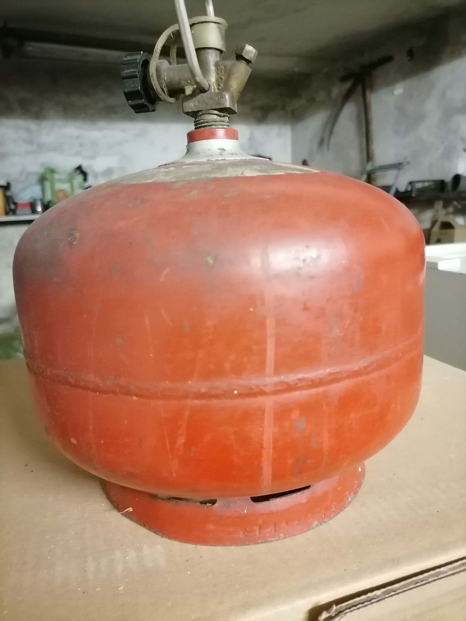 Gazowa butla turystyczna 2 kg