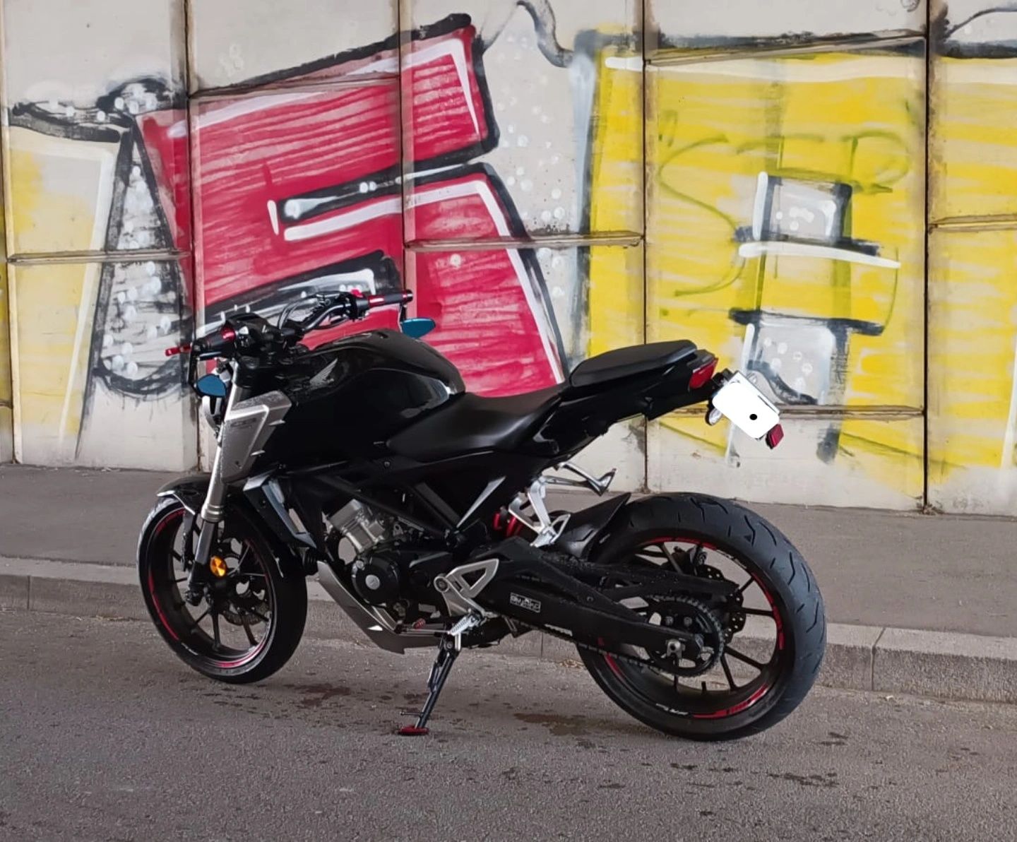 Honda CB 125 (Muito extras)