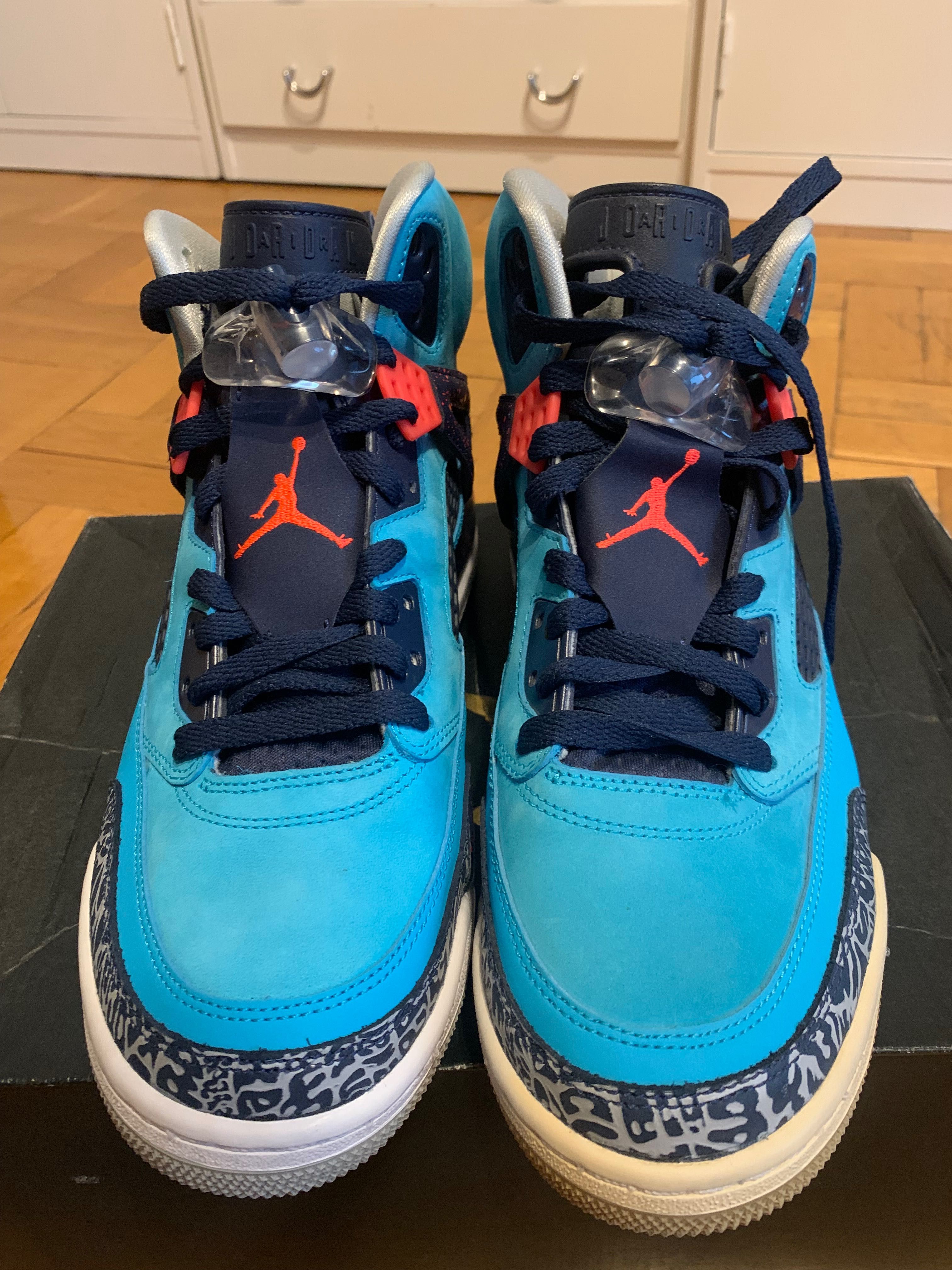 Jordan Spizike Turquoise Blue