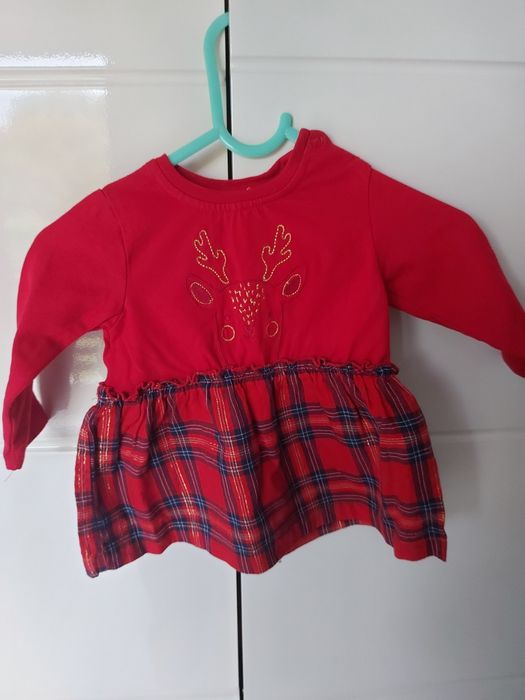 Sukienka świąteczna 68