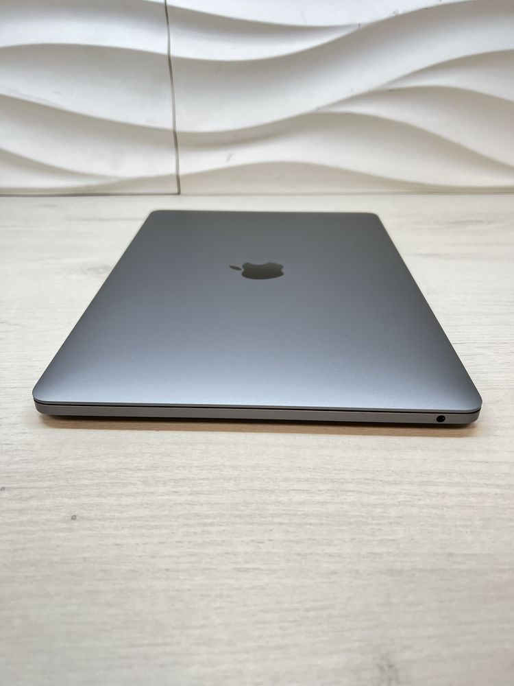 MacBook Pro M1 100% АКБ Ідеальний стан Магазин/Гарантія